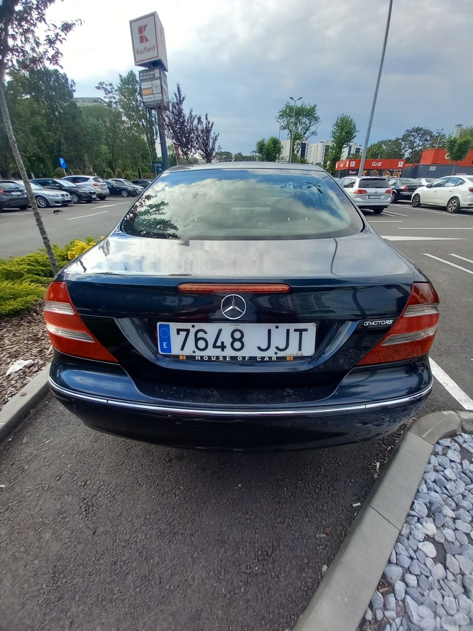 Vând Mercedes CLK 2.7 CDi