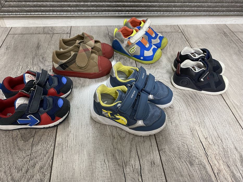 Качественные кроссовки