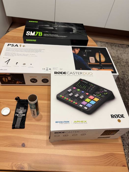 Rodecaster Duo Shure SM7B Streaming IMPECABIL LA CUTIE CU GARANTIE
