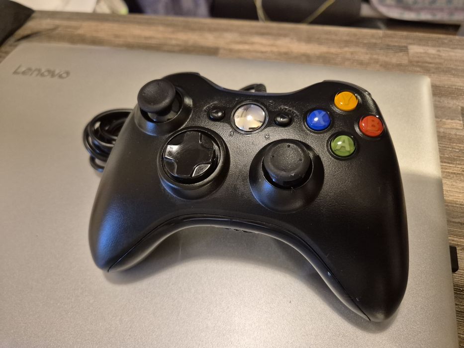 Controller / Manetă Compatibilă XBOX 360 sau PC, conectare USB
