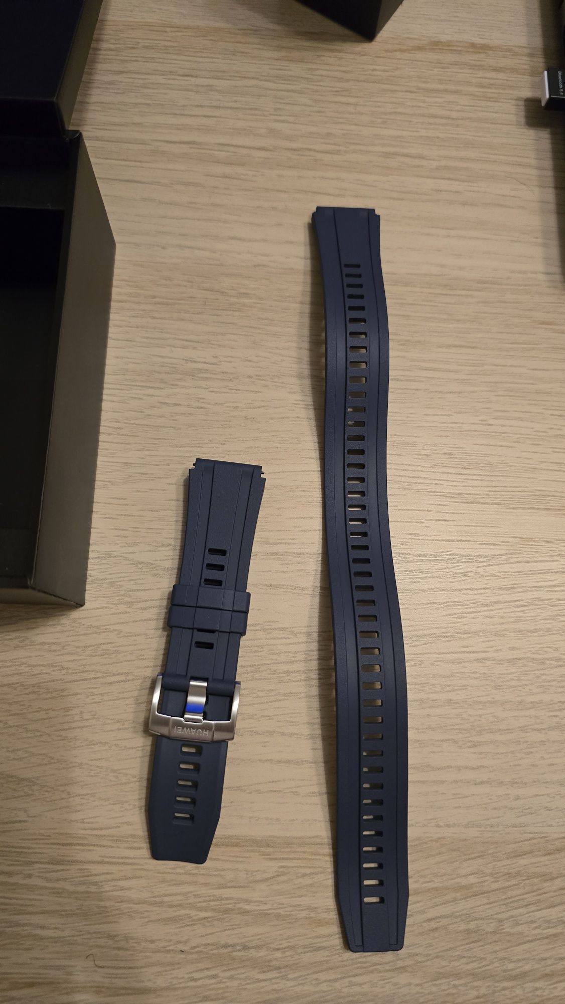 Смарт часовник Huawei Watch Ultimate