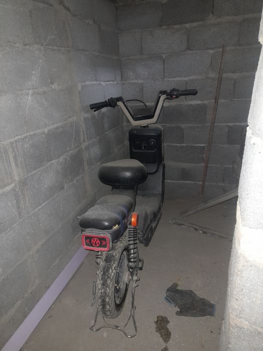 Скутер в хорошим состаение