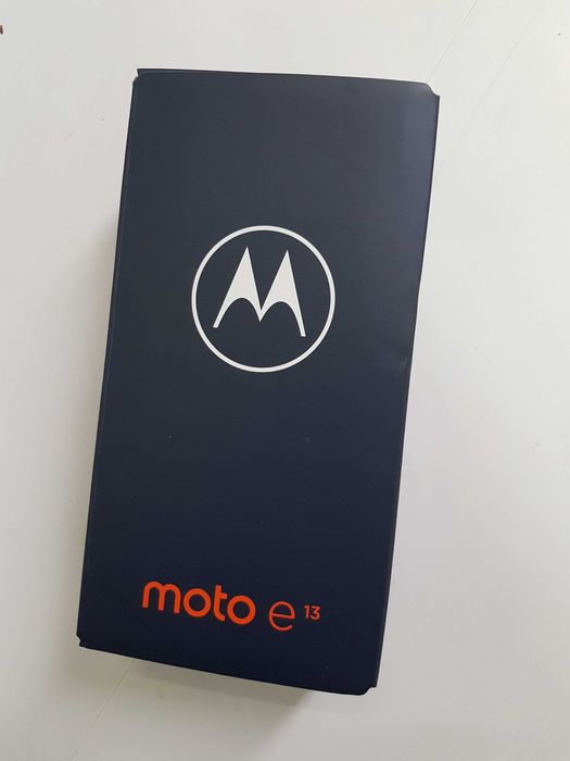 Motorola Moto E13 Dual (64GB)Нов