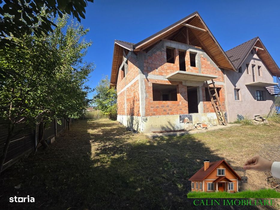Duplex la roșu de vânzare – Lunca Cetățuii, Iași   79.000 euro