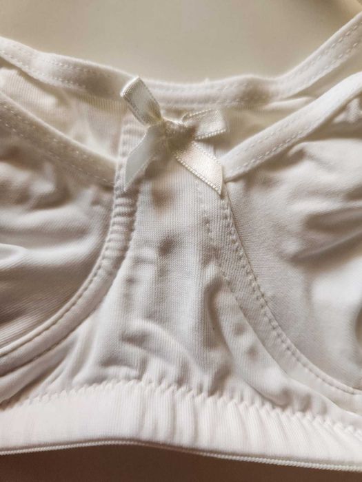 Sutien pentru alaptare, fara intarituri,, alb
