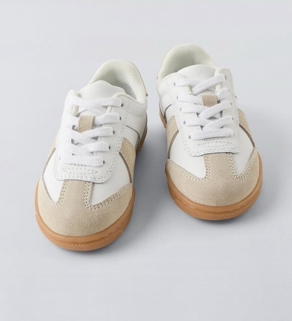 Кроссовки Zara 28