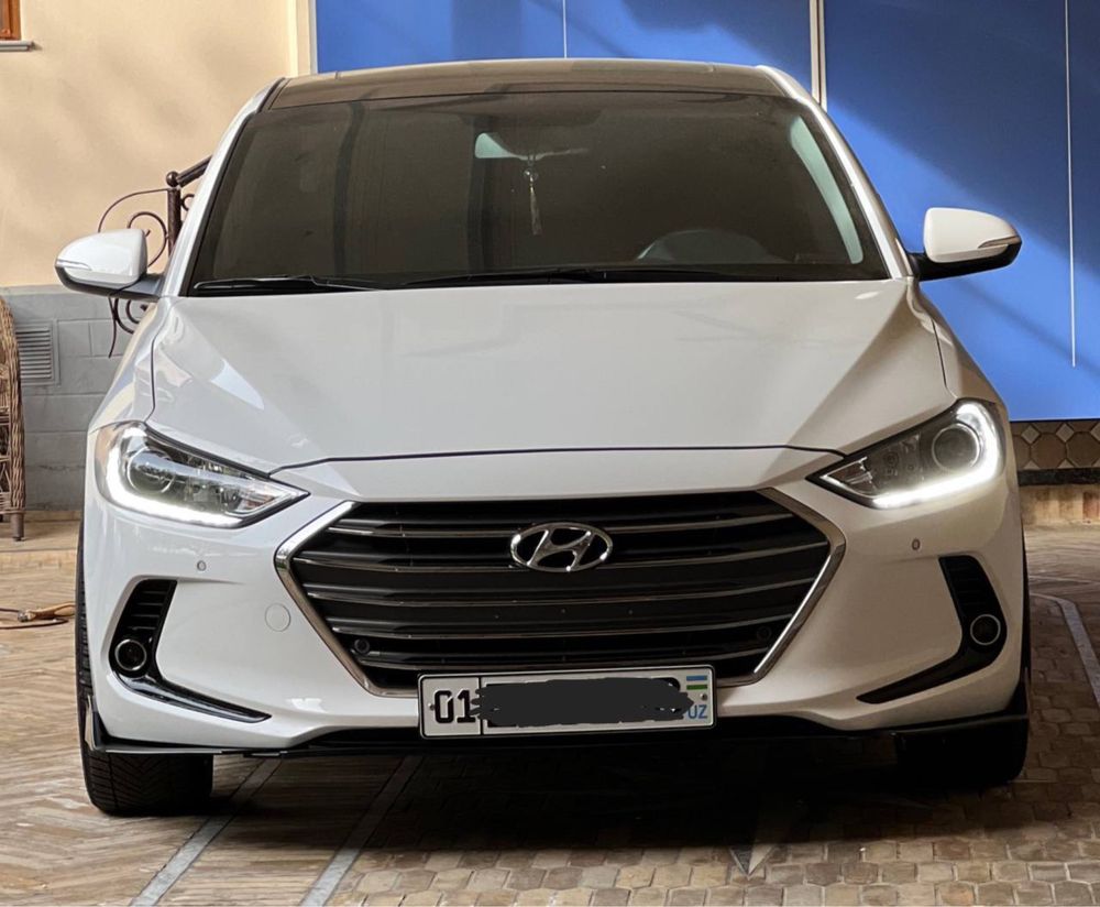 hyundai elantra.