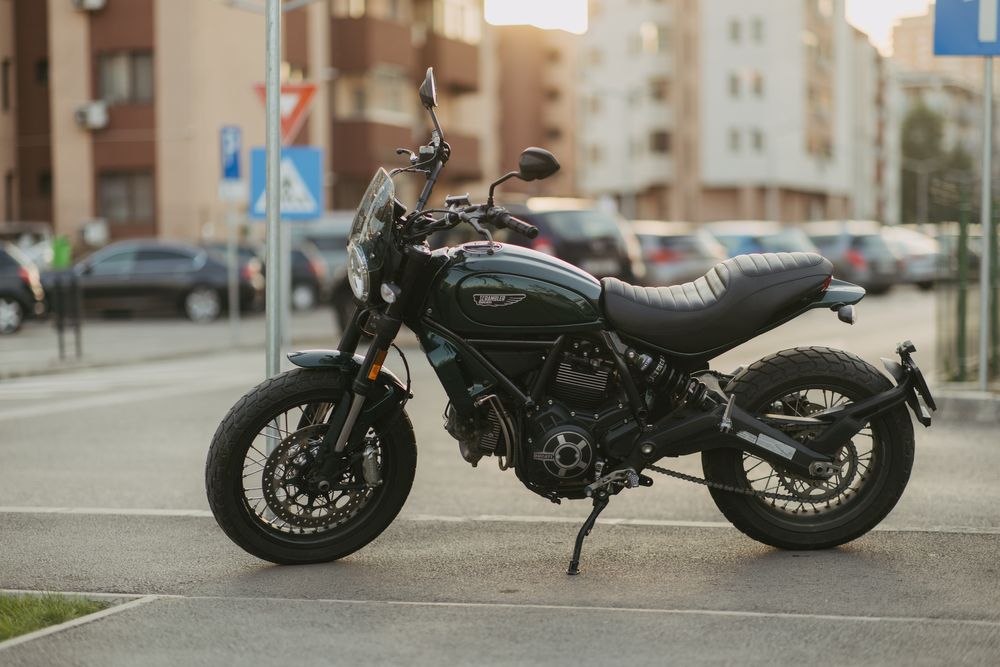 Ducati Scrambler Street Classic 16k+ km, impecabila
