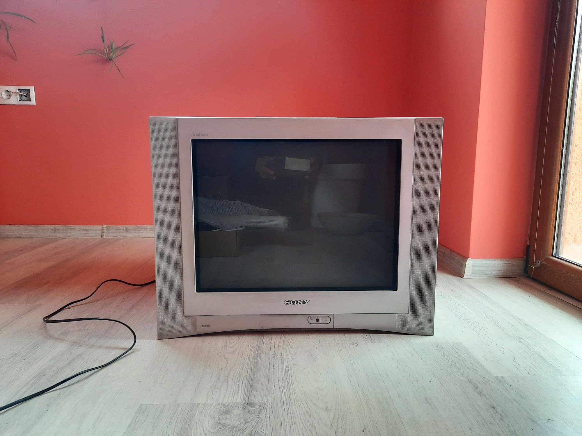 Телевизор SONY Trinitron