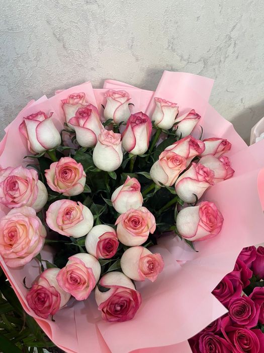 Цветы свежие продаем