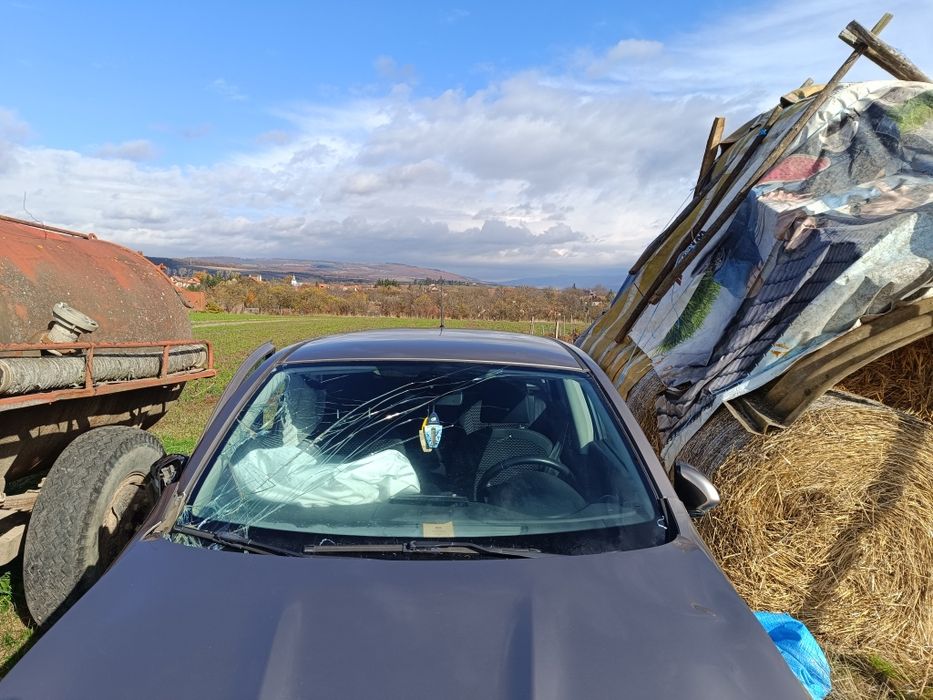 Nissan qashqai avariat