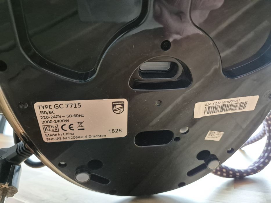 Stație de călcat Philips FastCare