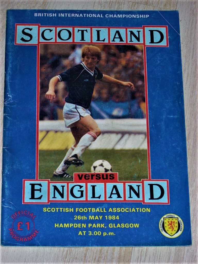 Оригинални футболни програми на Шотландия срещу Англия от 1978 до 1989