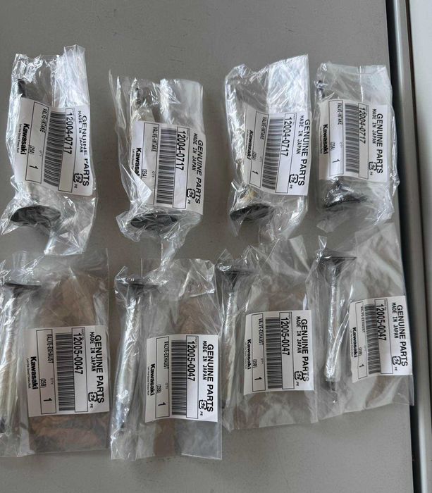 Оригинални клапани Kawasaki KFX700 Brute Force 650 750 Teryx 750