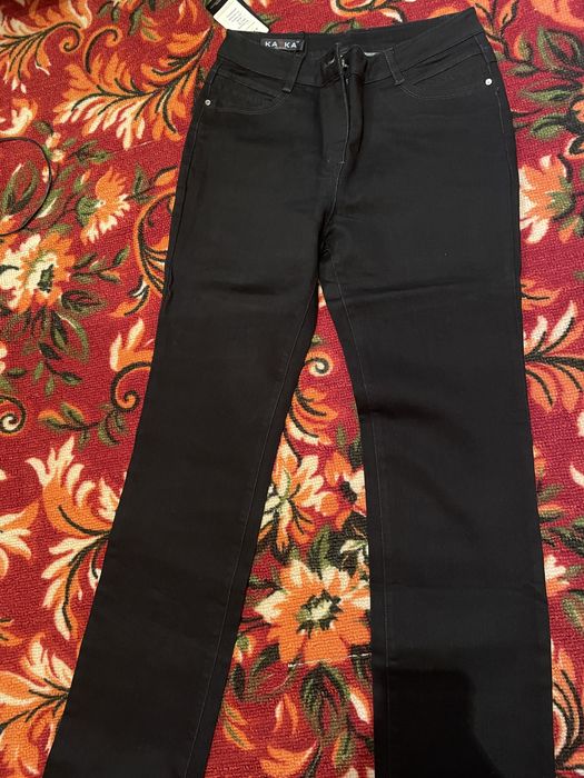 Джинсы длинные