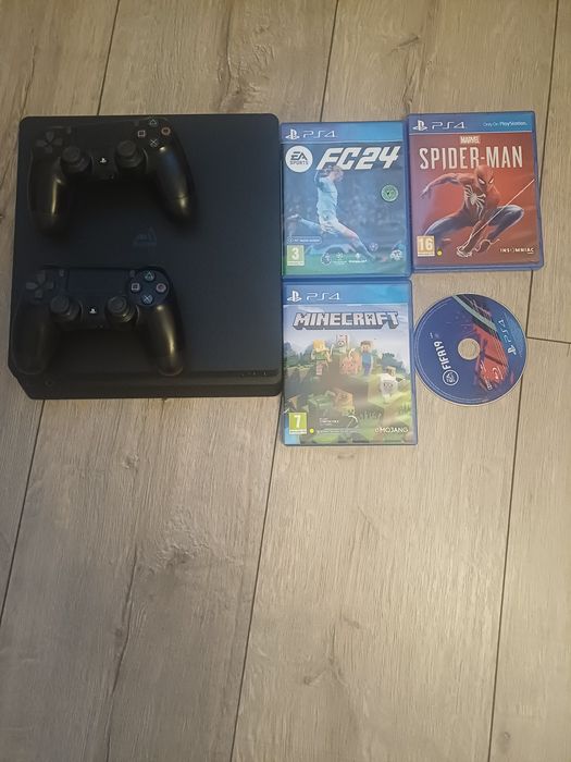 Consola ps 4 sony slim