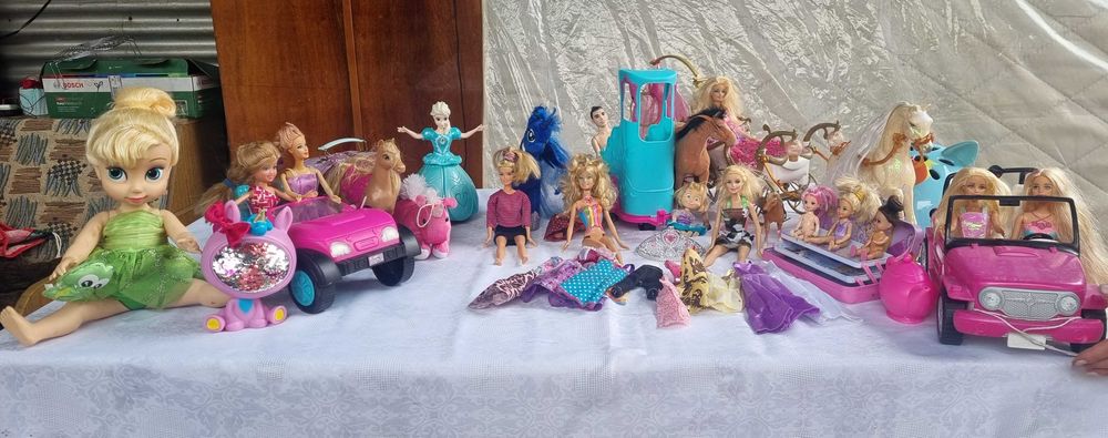 Jucarii Barbie, Caleasca cu cai, Papusa Zana Clochette