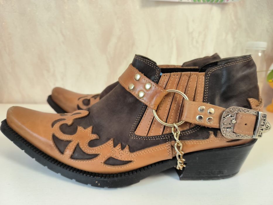 Мужская обувь, размер 42