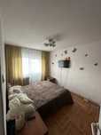 Chirie Apartament Etaj 3