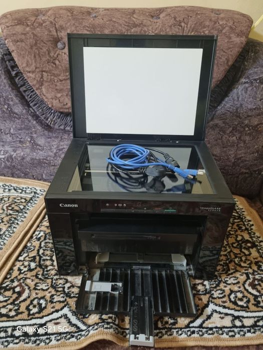 Принтер Canon MF3010