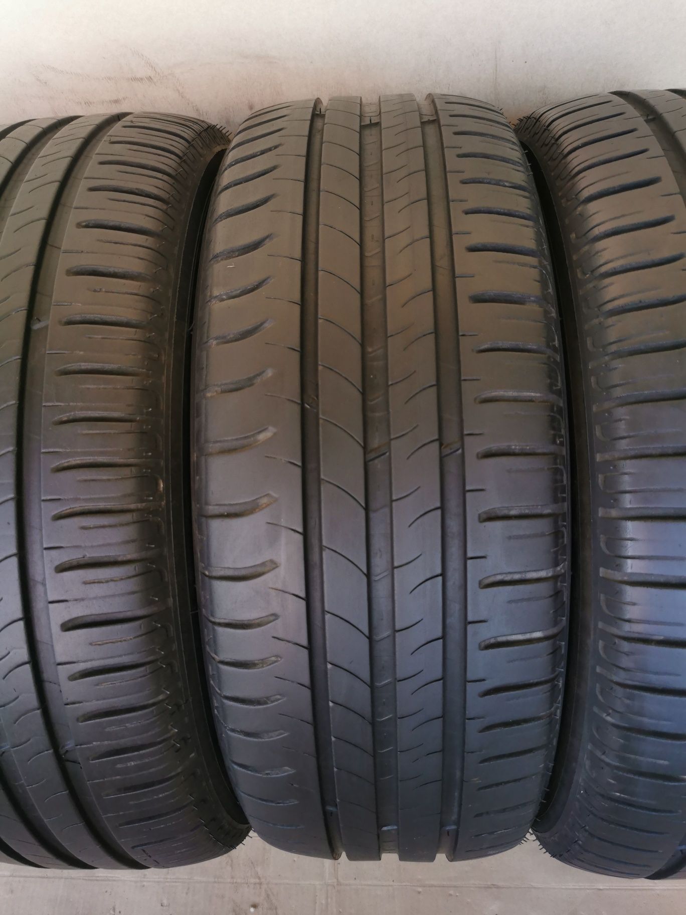 Set 4 anvelope cauciucuri vara Michelin 195 65 R15 profil 6mm