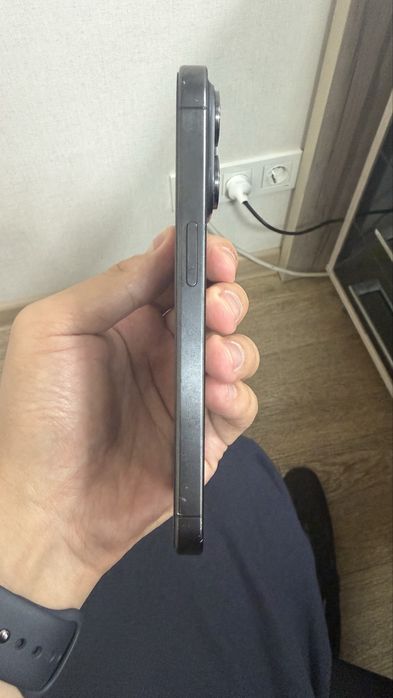 Продам Iphone 15 Pro 128Gb, 89% батарейка