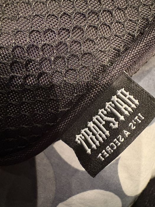 Trapstar оригинална чанта