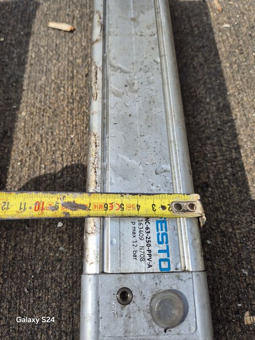 Piston hidraulic Festo