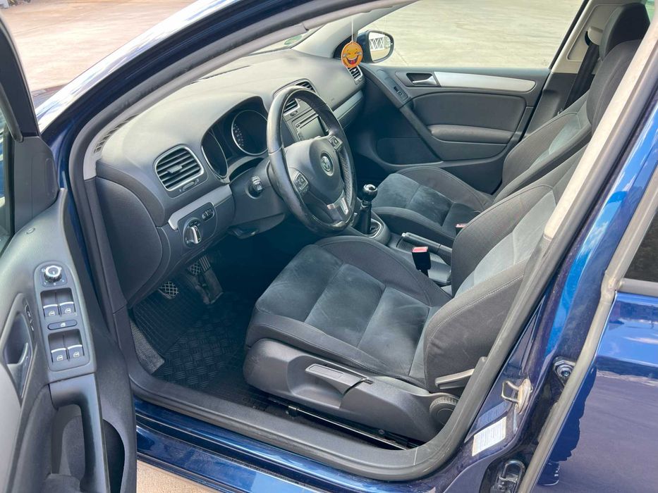 VW Golf 6 Highline, Benzina 1.4 TSI CAXA, 122 CP, Albastru LD5Q