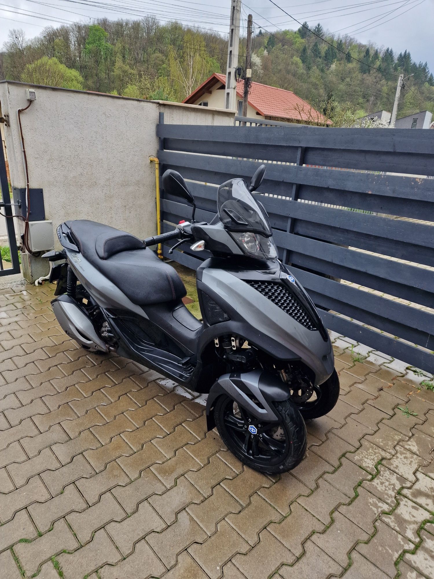 Piaggio MP3 300 L5e