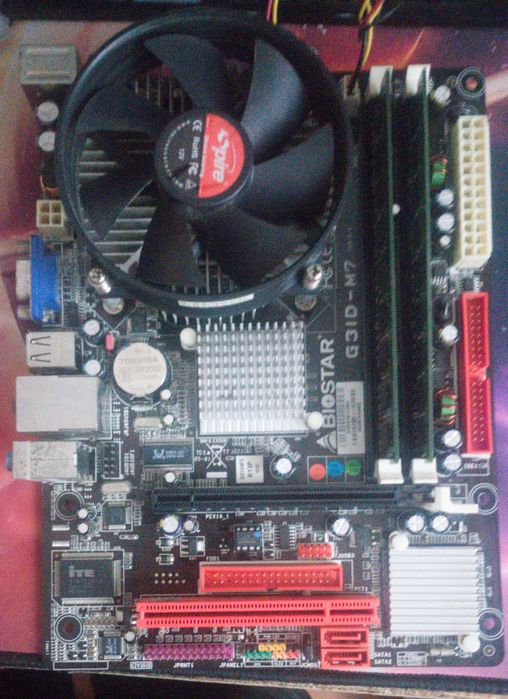 Placa de baza biostar g3id-m7 cu procesor si rami