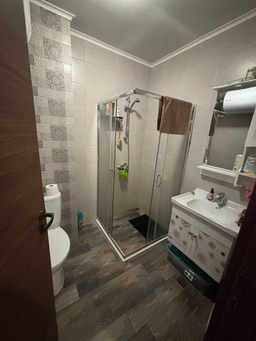 Дава под наем 2 - стаен, Център, 62 кв.м.