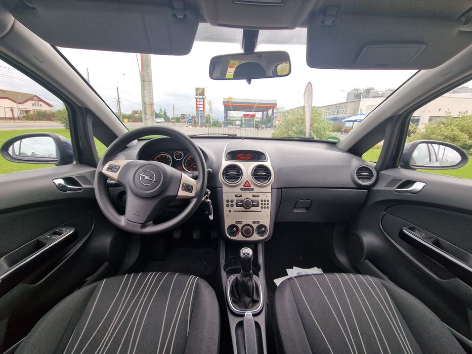 Opel Corsa 1.2 16V - Acum si in Rate - Garantie- Tempomat - Clima