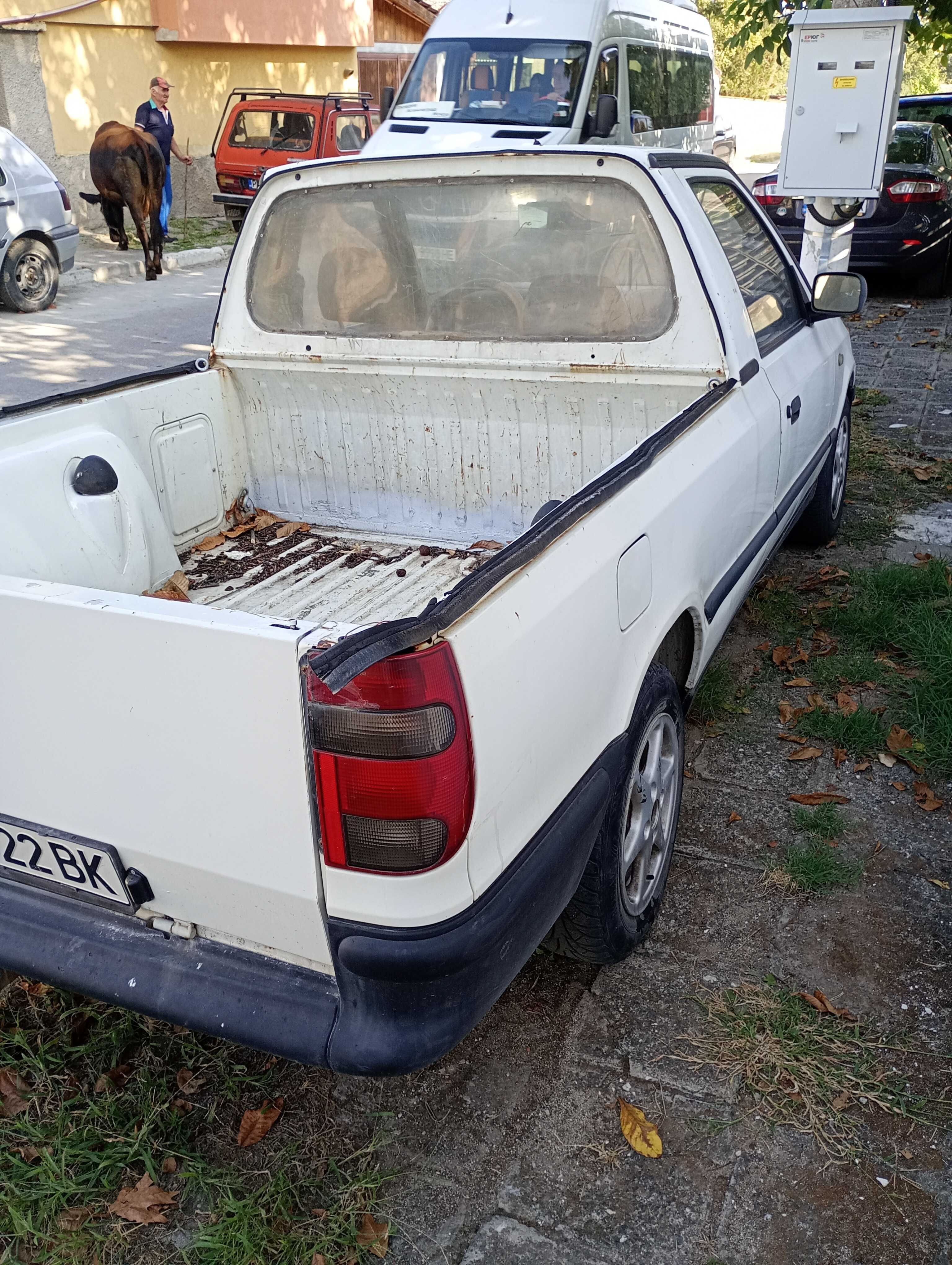 Продавам пикап vw caddy
