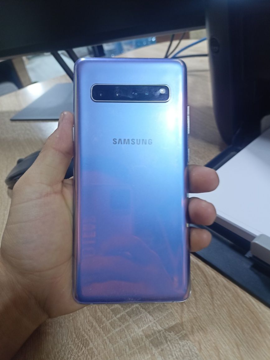 samsung S10 5 g 8/256