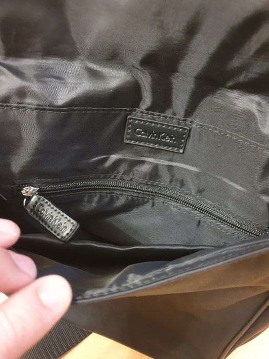 Borseta Calvin Klein gentuta barbati originala 25x30cm