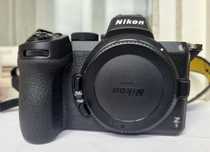 Продавам фотоапарат Z5, отлично състояние