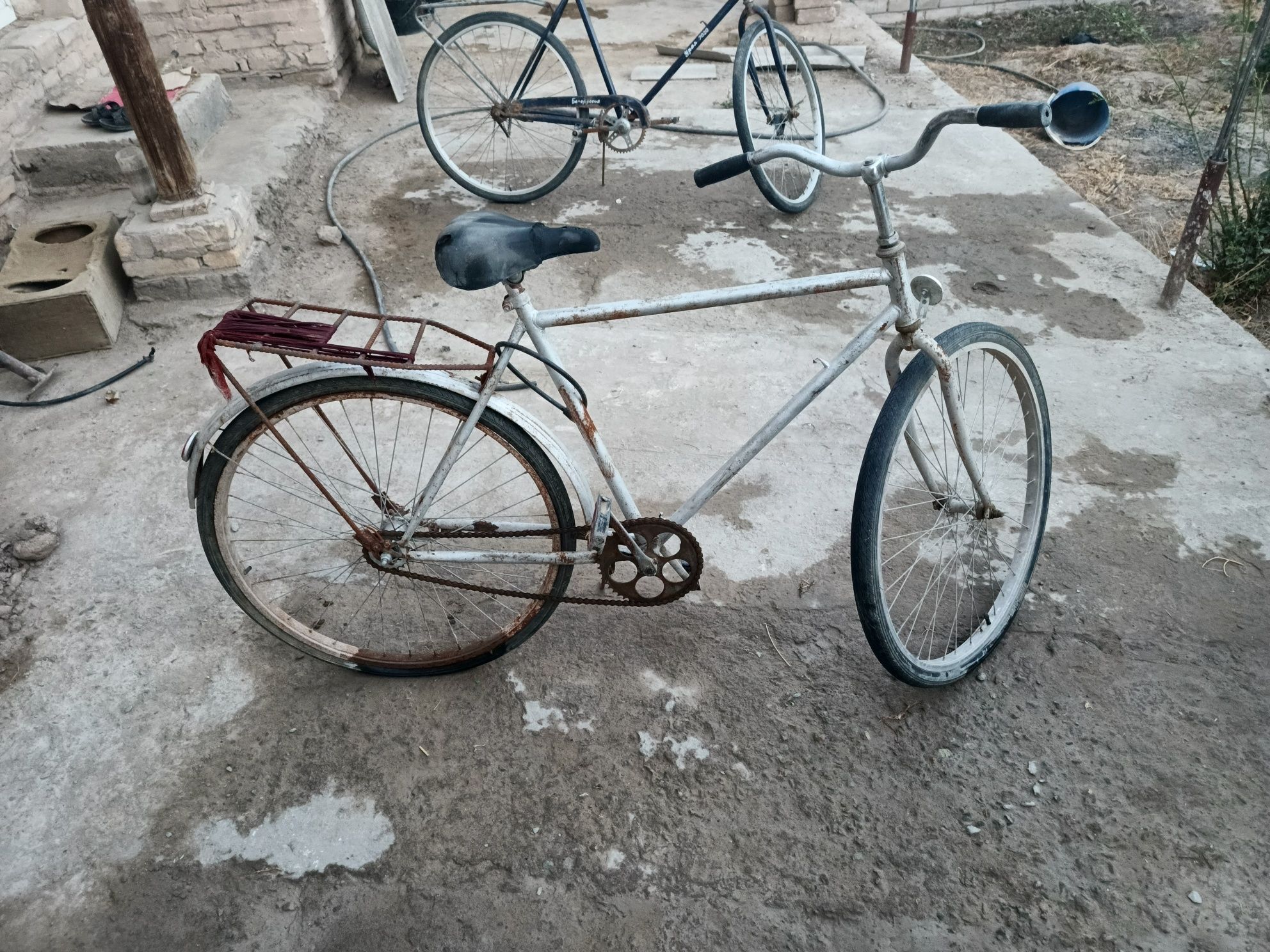 Velosiped sotiladi