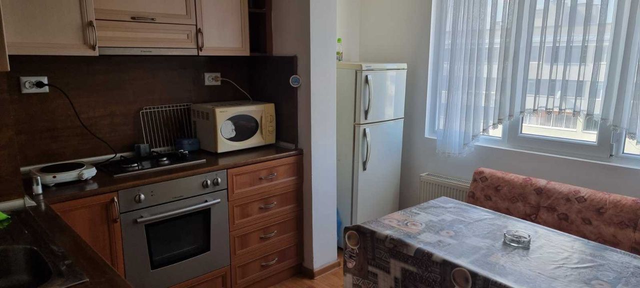 Продава се Двустаен апартамент в Разград, Бели Лом - 60 кв.м за 1360 €/кв.м - Снимка #12
