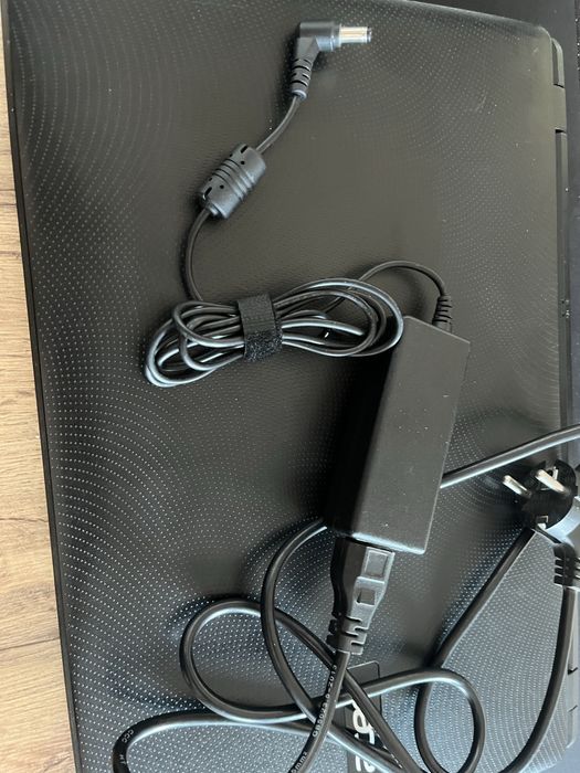 Ноутбук acer.    .