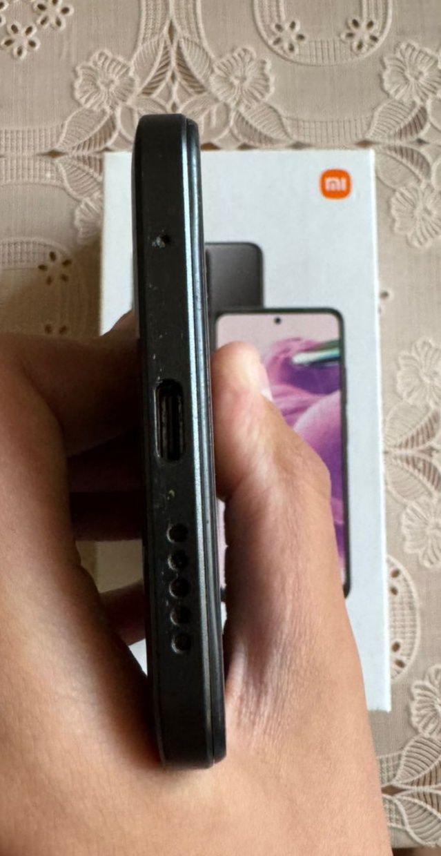Redmi note 12s  в хорошем состоянии