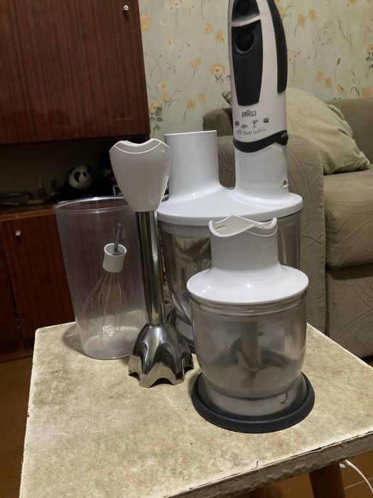 Продаю блендер Браун