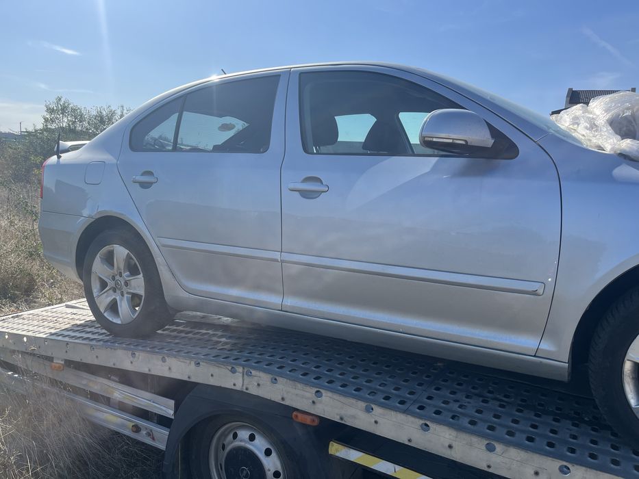 Dezmembrez Skoda Octavia 2 facelift 2.0 diesel 103 kw 2010-2014