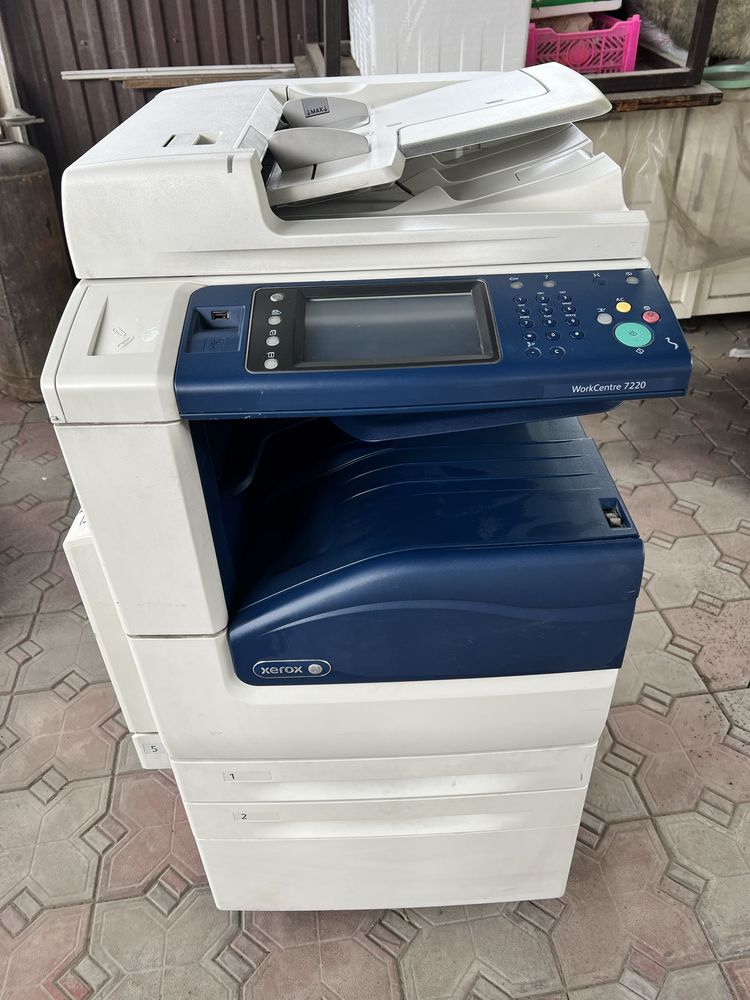 Продам МФУ XEROX 7220
