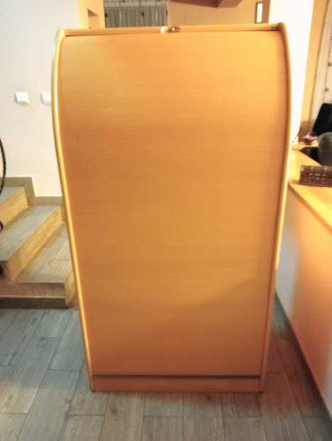 Dulap cu ușa tip rulou Martela