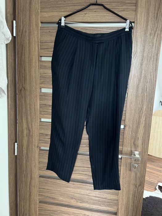 Pantaloni COS matase 40