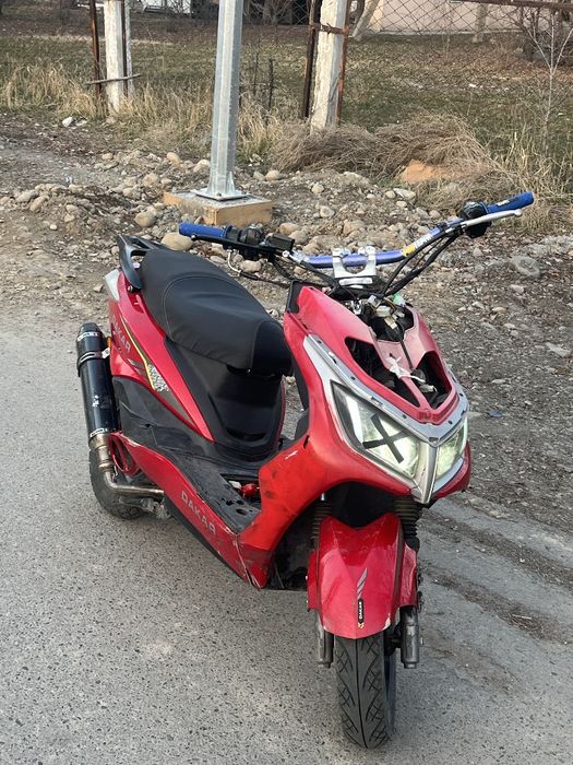 продам  мопед м8