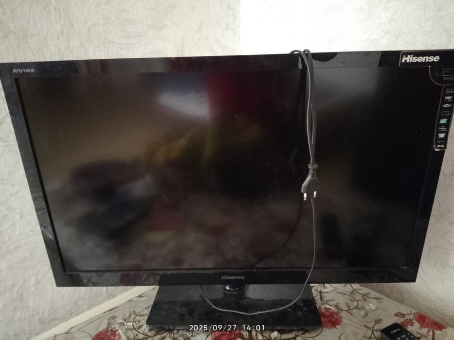 Продам телевизор Hisense