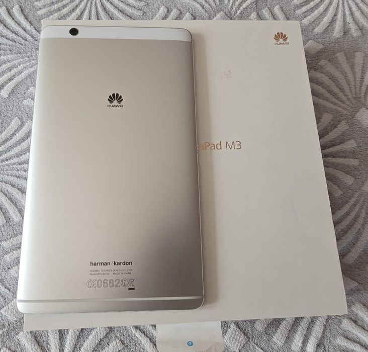 Vând Huawei MediaPad M3 -4G