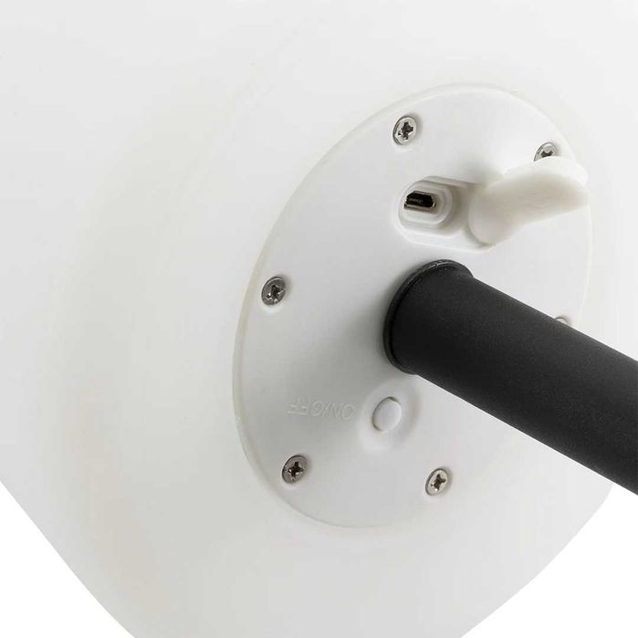 Настолната LED лампа с 3 тебеширени маркера за рисуване димируема